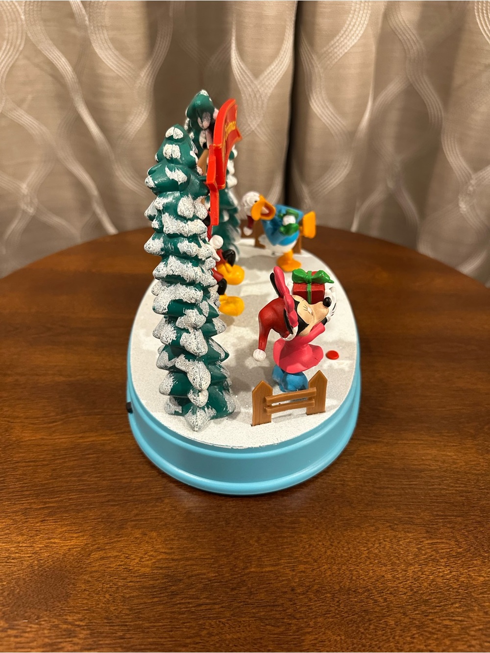 Disney Ruz Motion Light Animated Musical - Picture 4 of 6